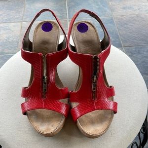 Aerosoles wedge sandals in EUC
